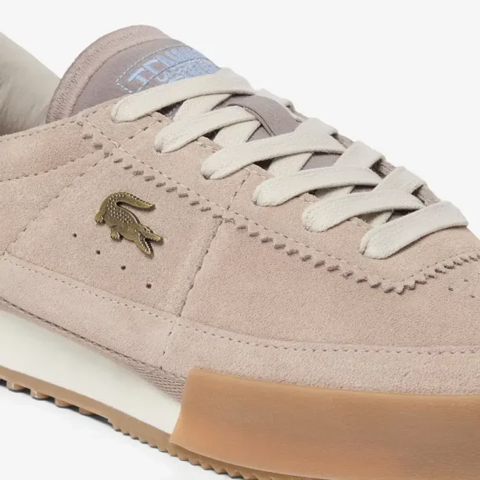 Aura-sneakers i semsket skinn for kvinner
