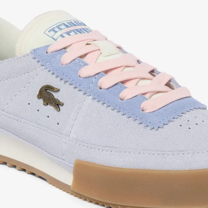 Aura-sneakers i semsket skinn for kvinner