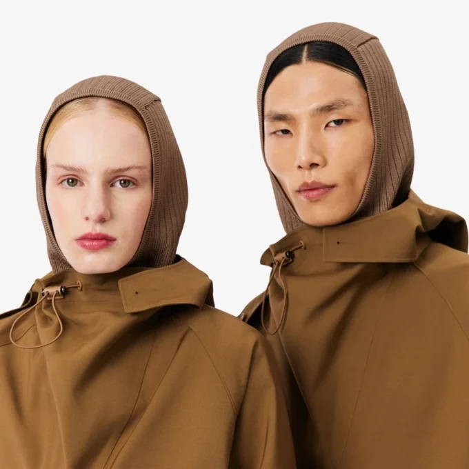 Balaclava i ribbestrikket design