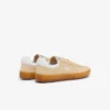 Baseshot-sneakers i semsket skinn for kvinner