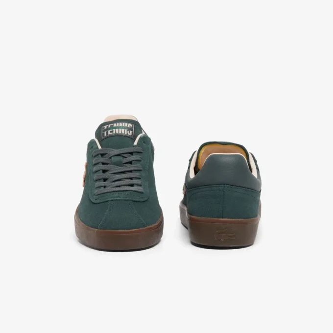 Baseshot-sneakers i semsket skinn for kvinner