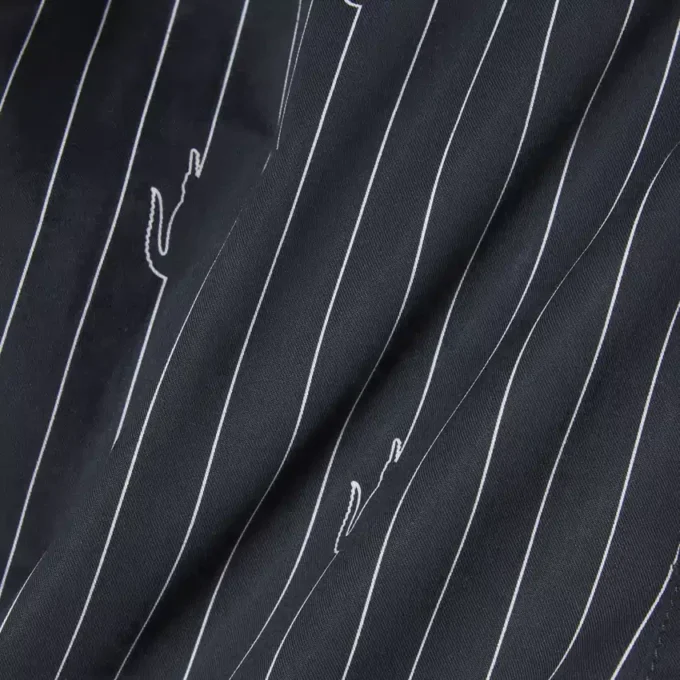 Bomullsshorts med krokodilleprint og striper