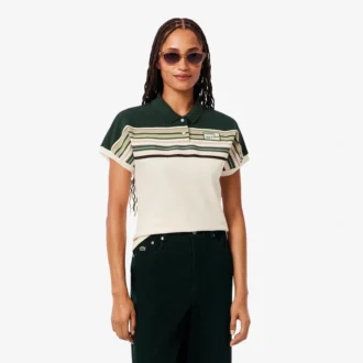 Damemodell, produsert i Frankrike, slim fit, stripet pologenser