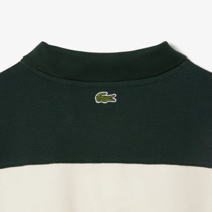 Damemodell, produsert i Frankrike, slim fit, stripet pologenser