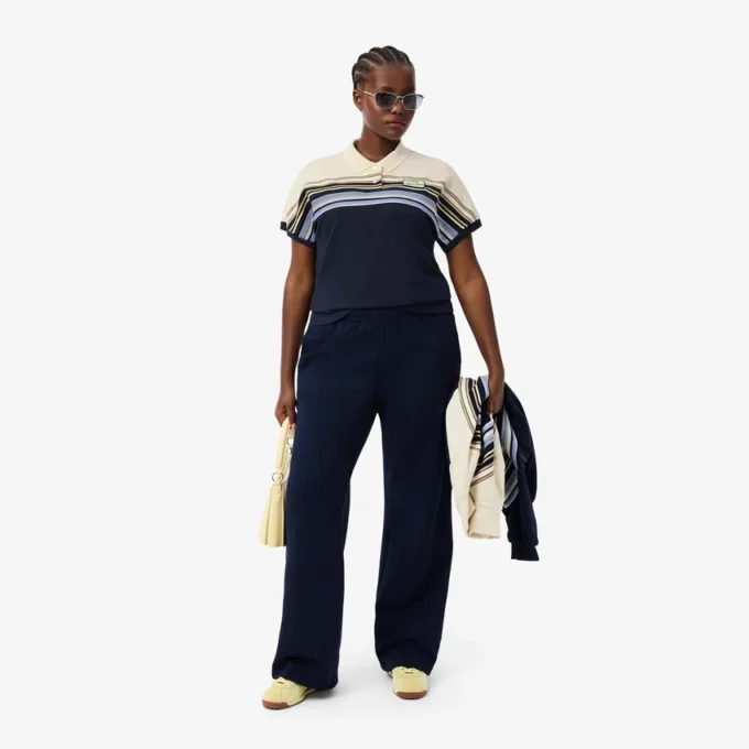 Damemodell, produsert i Frankrike, slim fit, stripet pologenser