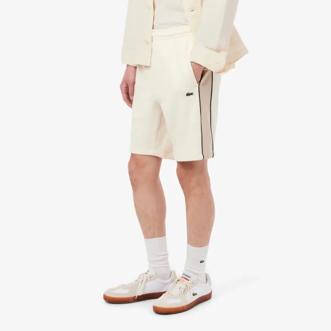 Fleece-shorts med regular fit og fargeblokker