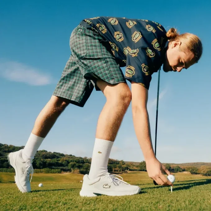 Hawaii-passform med UV-beskyttelse for menn på Golf-banen