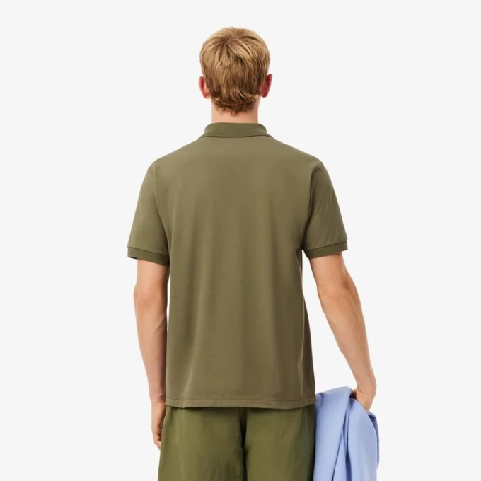 Herre-pologensere med klassisk passform og brodert motiv
