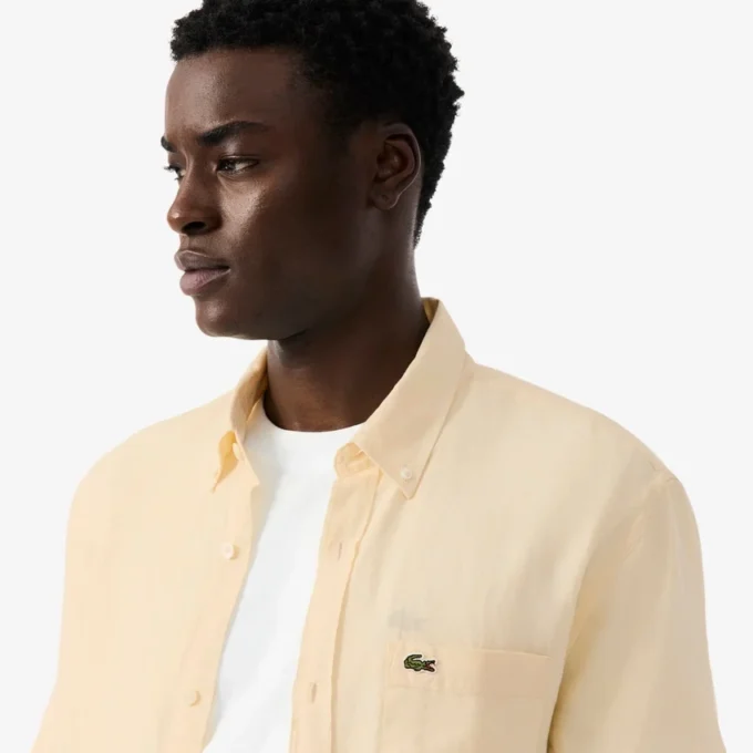 Herre-skjorte i lin med korte ermer