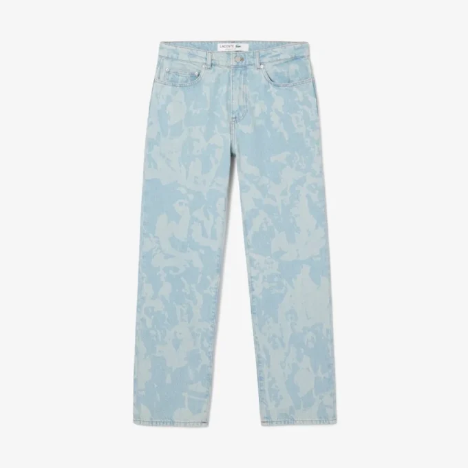 Herrejeans i rett snitt med trykt motiv