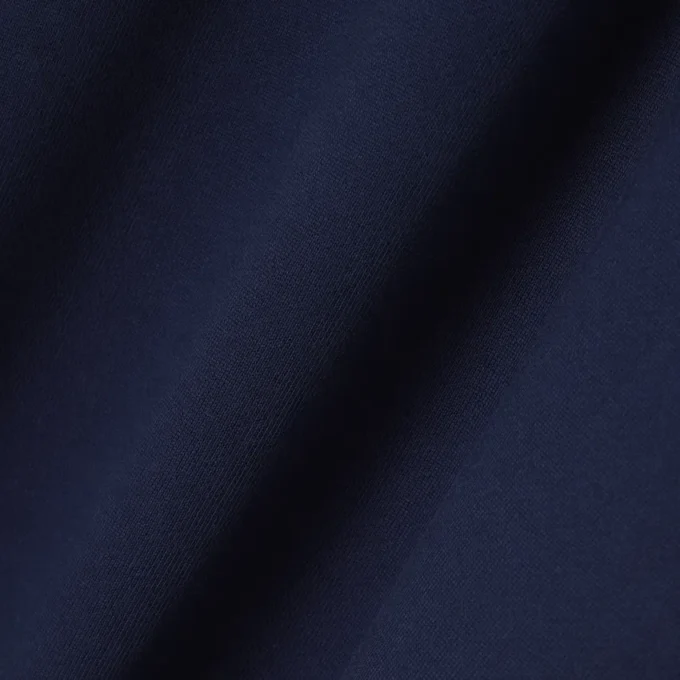 Høyhalset sweatshirt med glidelås og preget mønster