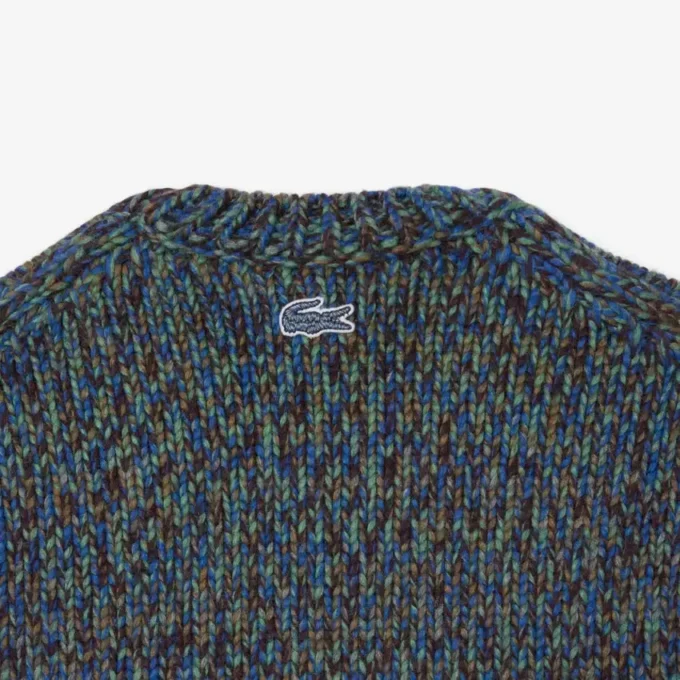 Intarsia-strikket krokodille-genser for menn