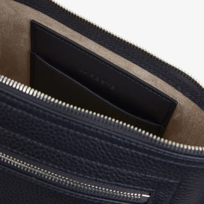 Lacoste Club clutch i kornet skinn