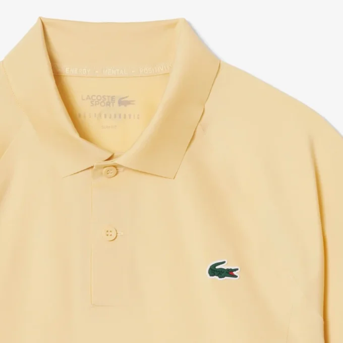 Lacoste Tennis X Novak Djokovic på banen Polo