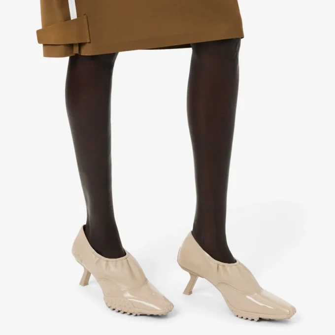 Lærsneakers for kvinner fra Runway