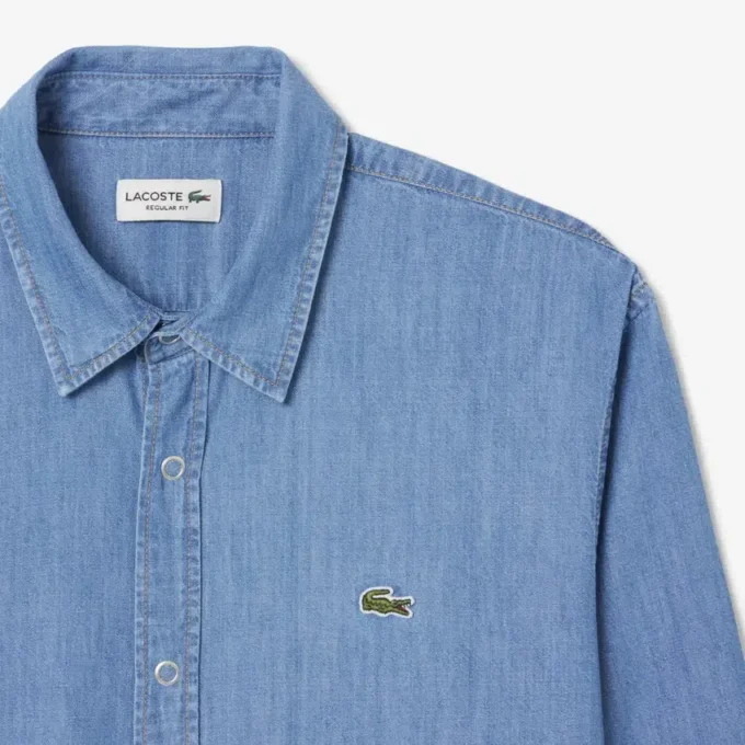 Lett denimskjorte for menn med normal passform