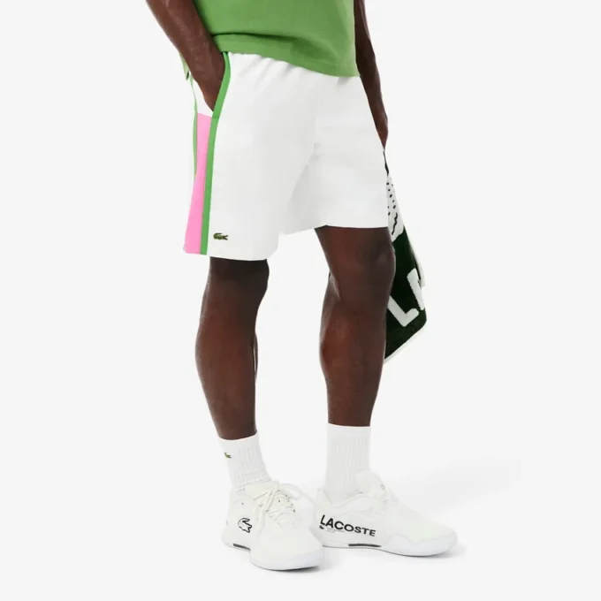 Lette tennisshorts med fargestriper for menn
