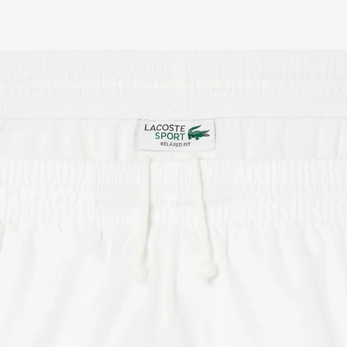 Lette tennisshorts med fargestriper for menn