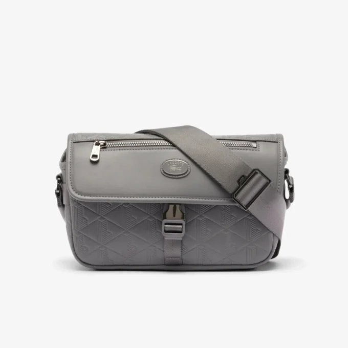 Liten skinnveske med klaff og monogram