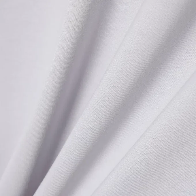 Paris Classic Fit-pologensere med åpen hals og broderi for menn