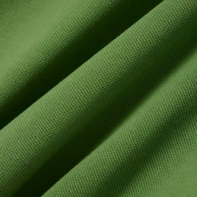 Petit piqué-polo for gutter