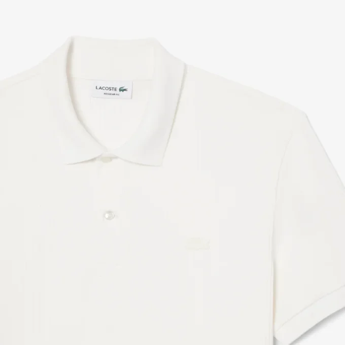 Polo med klassisk passform i ribbestrikket stoff