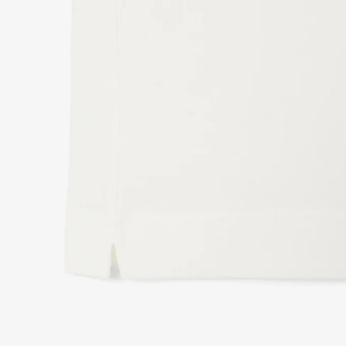 Polo med klassisk passform og preget logo