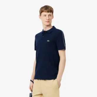 Polo med logo-stripe i normal passform