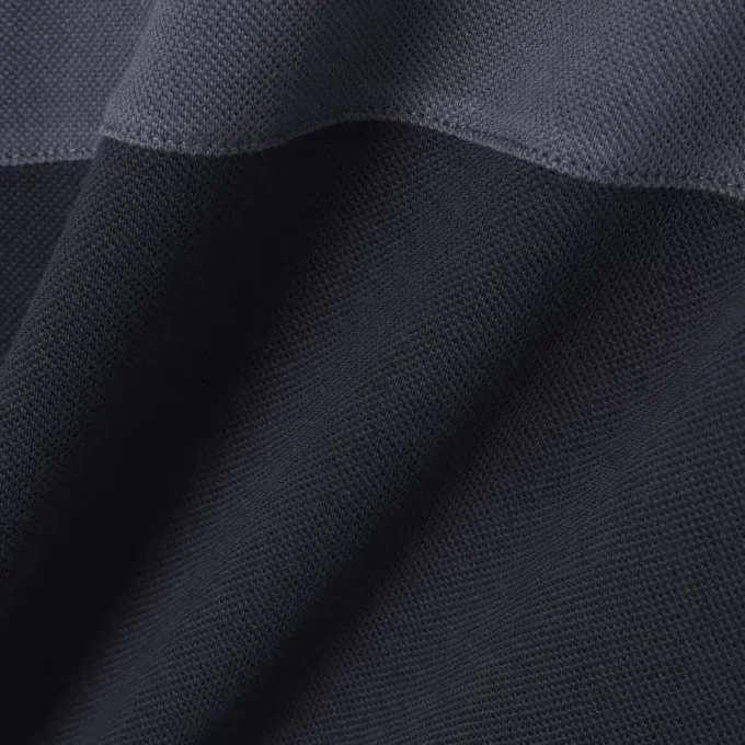 Polo med regular fit og fargeblokker