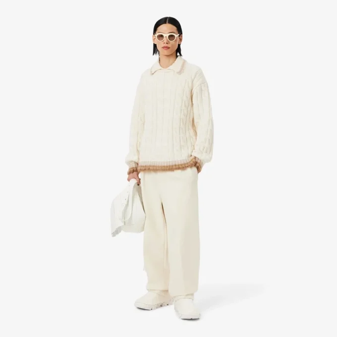 Runway-pologensere i ull med polokrage og kabelstrikk
