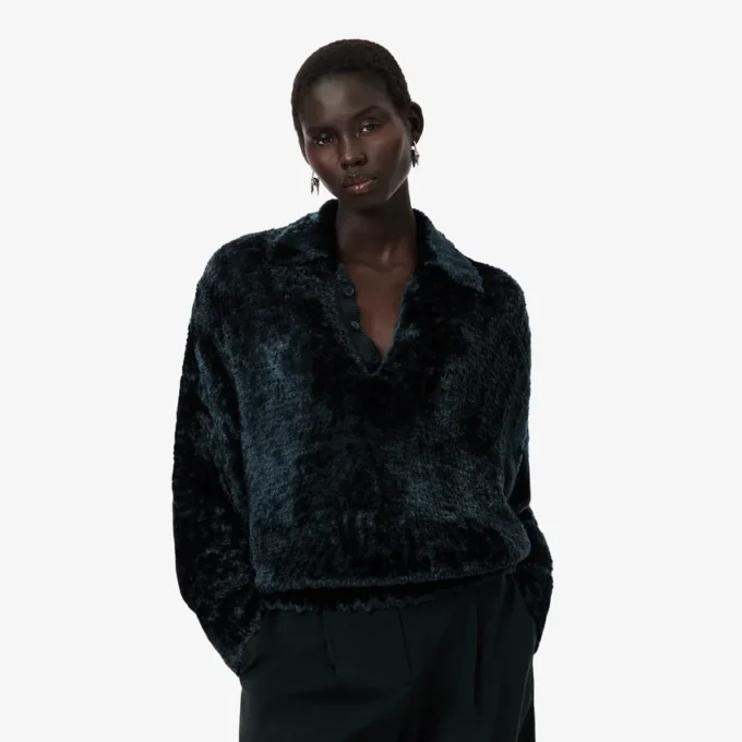 Runway-velourgenser med polokrage