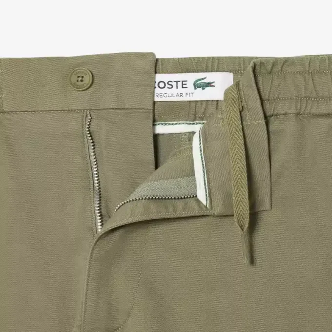 Shorts i bomullsstretch med normal passform