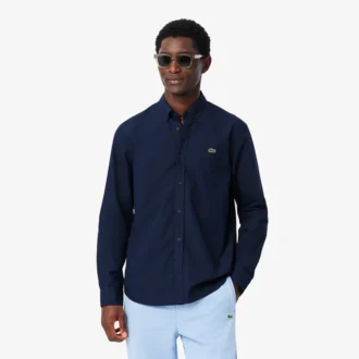 Skjorte i poplin med stretch og normal passform