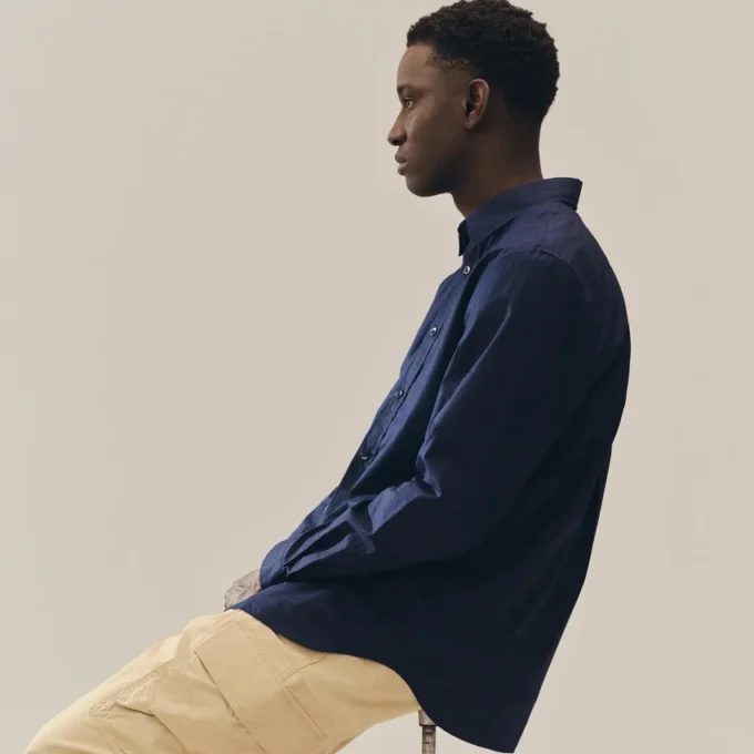 Skjorte i poplin med stretch og normal passform