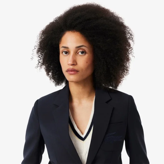 Slim fit-blazer i ull med brodert logo for kvinner