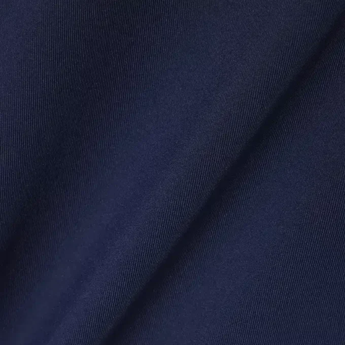 Slim fit golfpolo med UV-beskyttelse for kvinner