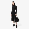 Slim fit-kjole med høy hals til kvinner