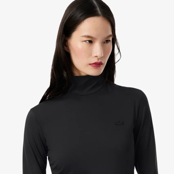 Slim fit-kjole med høy hals til kvinner