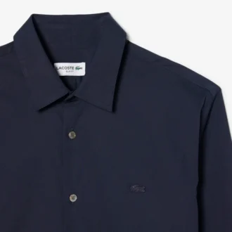 Slim fit-skjorte med knapper i stretch for menn