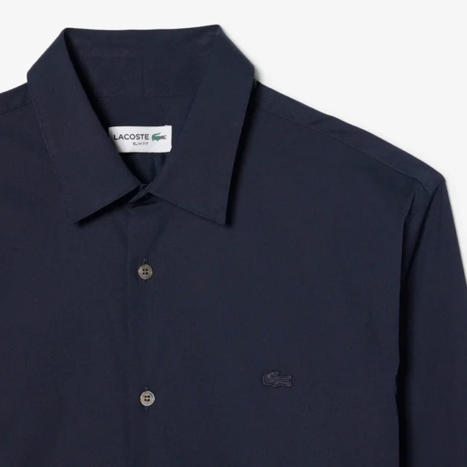Slim fit-skjorte med knapper i stretch for menn
