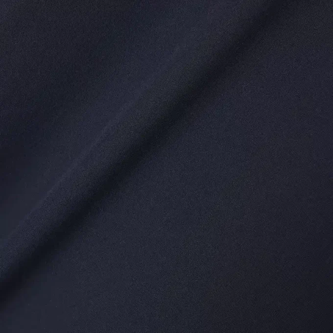 Slim fit-skjorte med knapper i stretch for menn