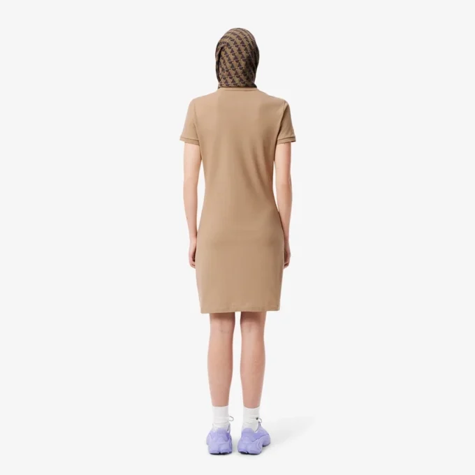 Slim fit stretch mini piqué-kjole for kvinner