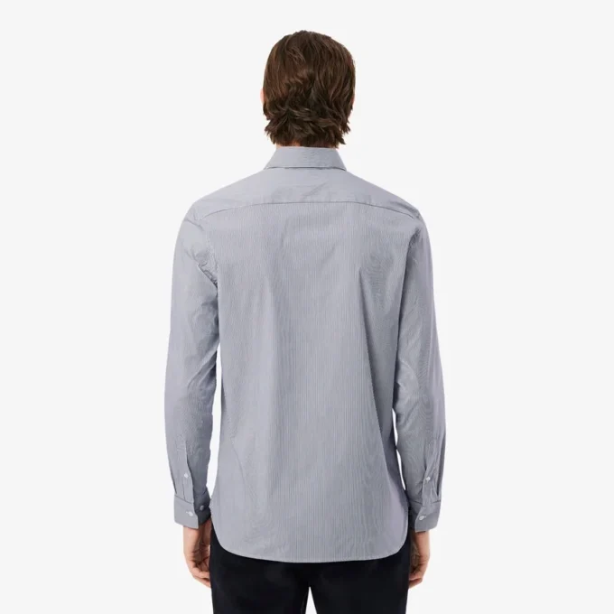 Stripet stretch-skjorte med knapper i slim fit for menn