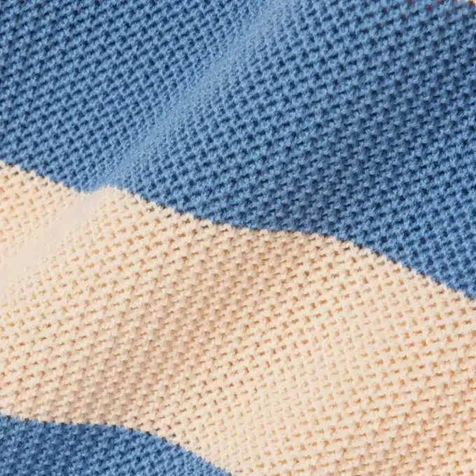 Stripet T-skjorte i mesh