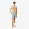 Stripete badetrunks i mellomlengde med struktur for menn
