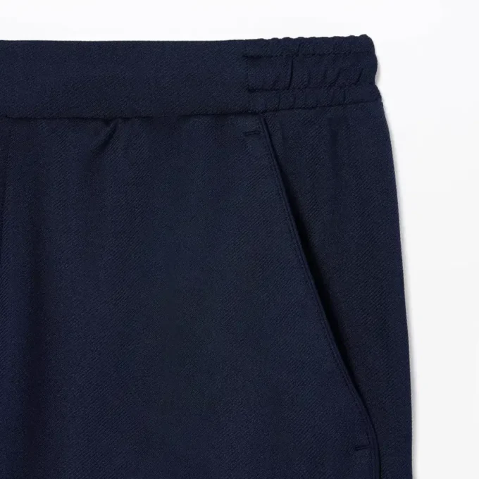 Tennisshorts i regular fit med stretch for menn