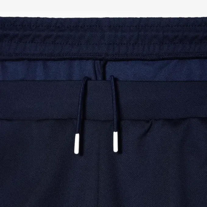 Tennisshorts i regular fit med stretch for menn