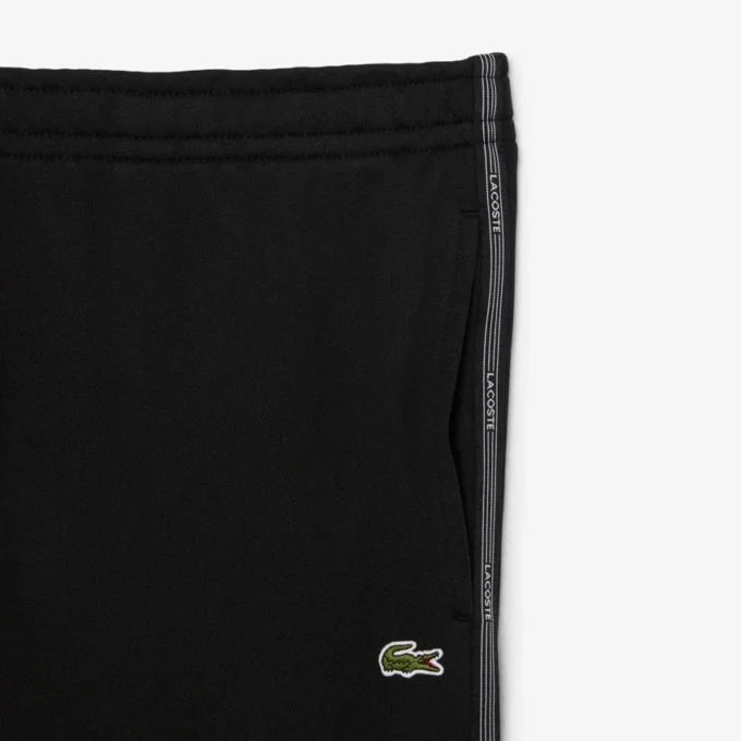 Treningsdresser med logo og striper