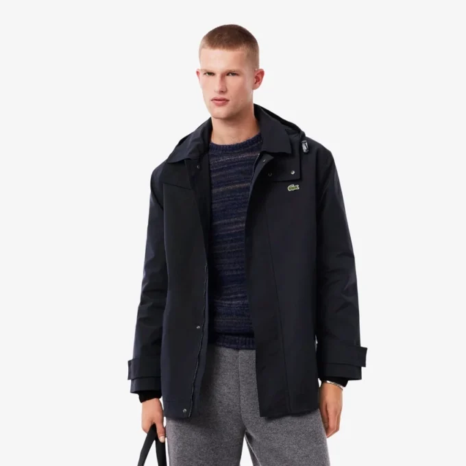 Vannavvisende parkas med hette i mellomlengde for menn