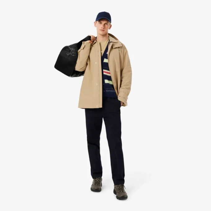 Vannavvisende parkas med hette i mellomlengde for menn